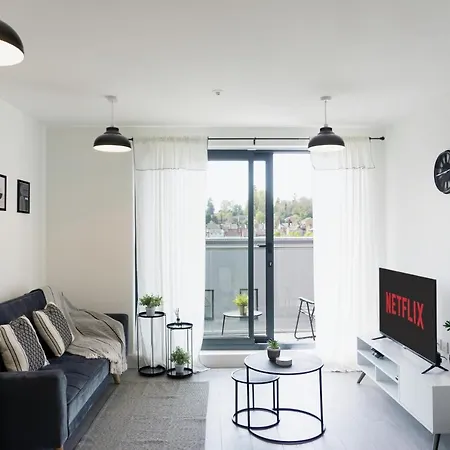 Modern City Apartment Hemel Hempstead Exterior photo